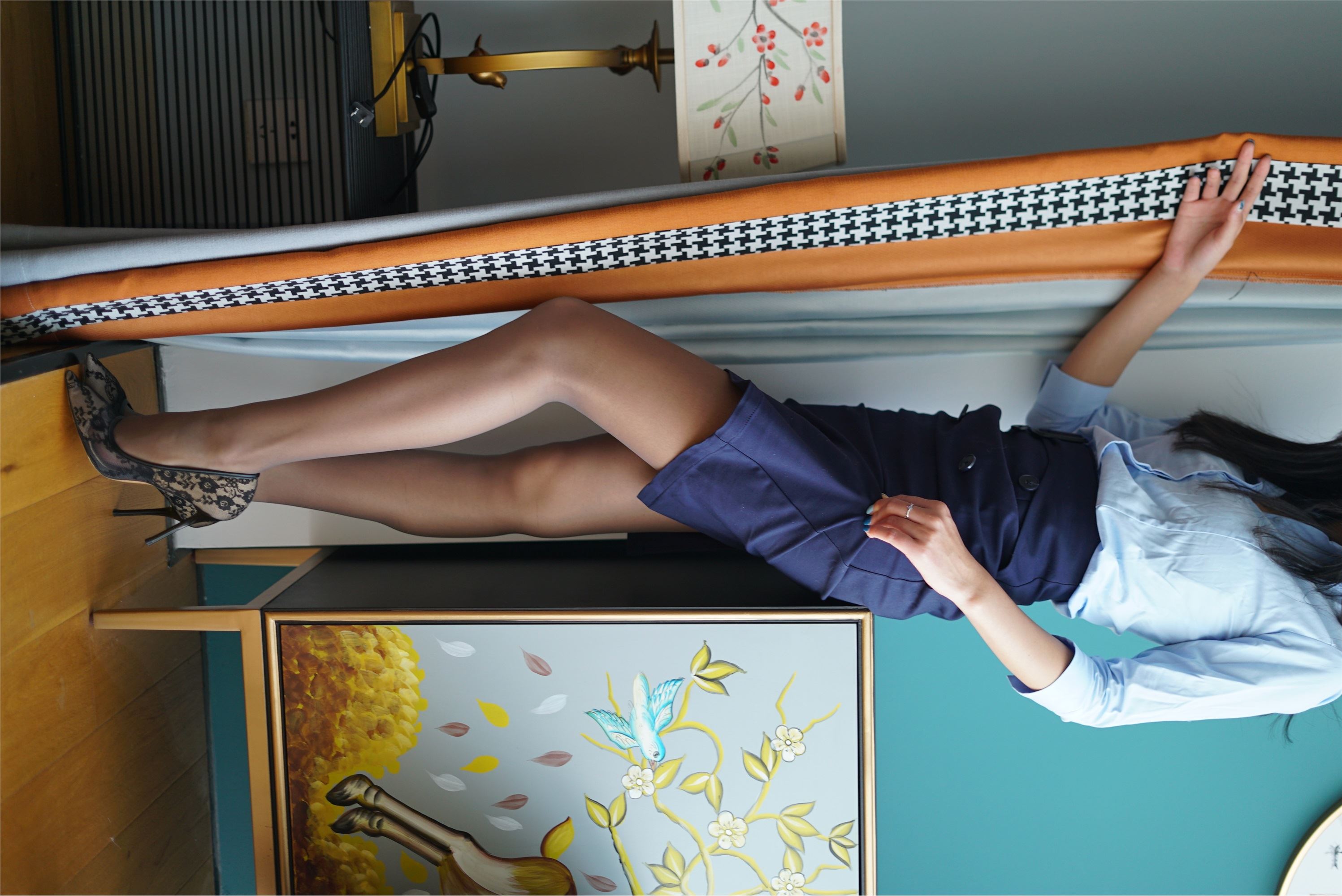 壹吻映画  2021.02.03 YW009《梦梦-蓝色职业装 》